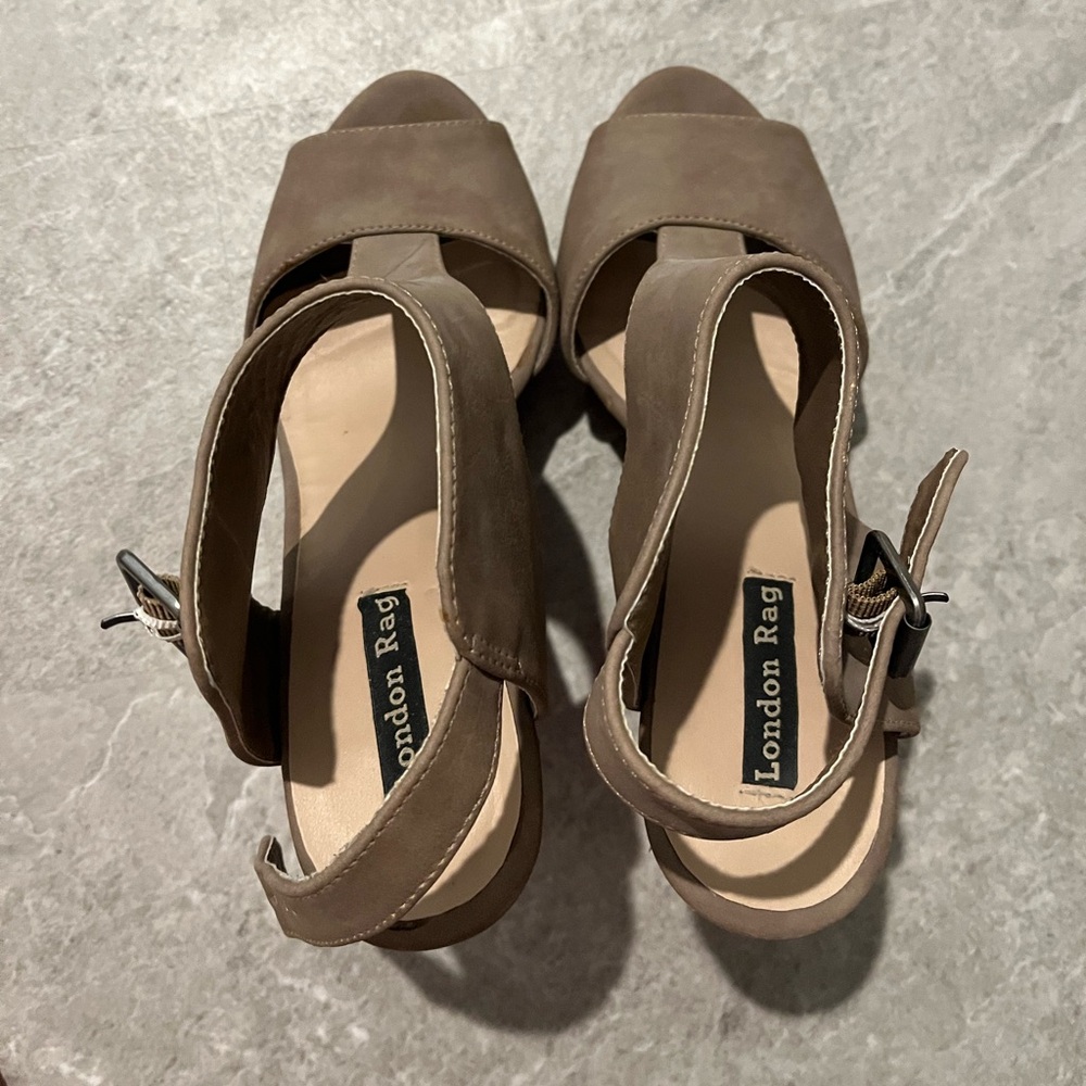 London Rag Shoes - Picture 4 of 5